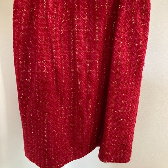 Blushe by Spiegel Red Suit with gold threading - Picture 3 of 6